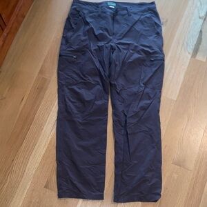 L.L. Bean Casual Travel Outdoor Hiking Pants Zipper Pockets 36x32 Dark Gray